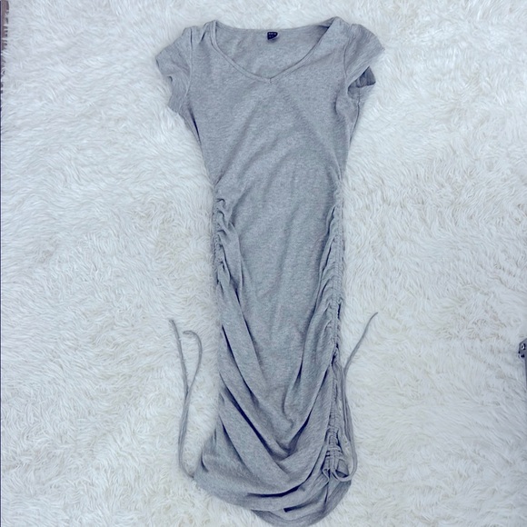 SHEIN Dresses & Skirts - SHEIN Gray Sheath Midi Dress with Cap Sleeves